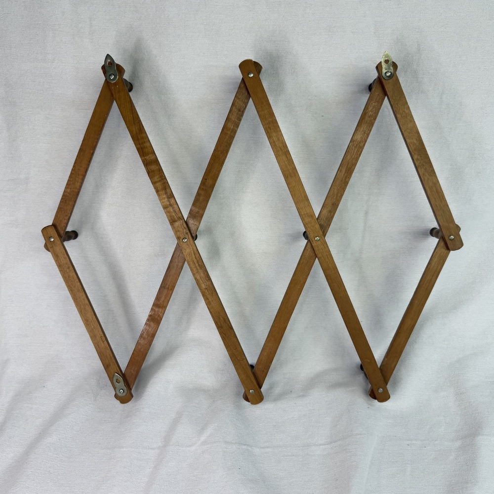 Vintage Wooden Expandable Accordion Peg Trinket Coat Decor Rack
